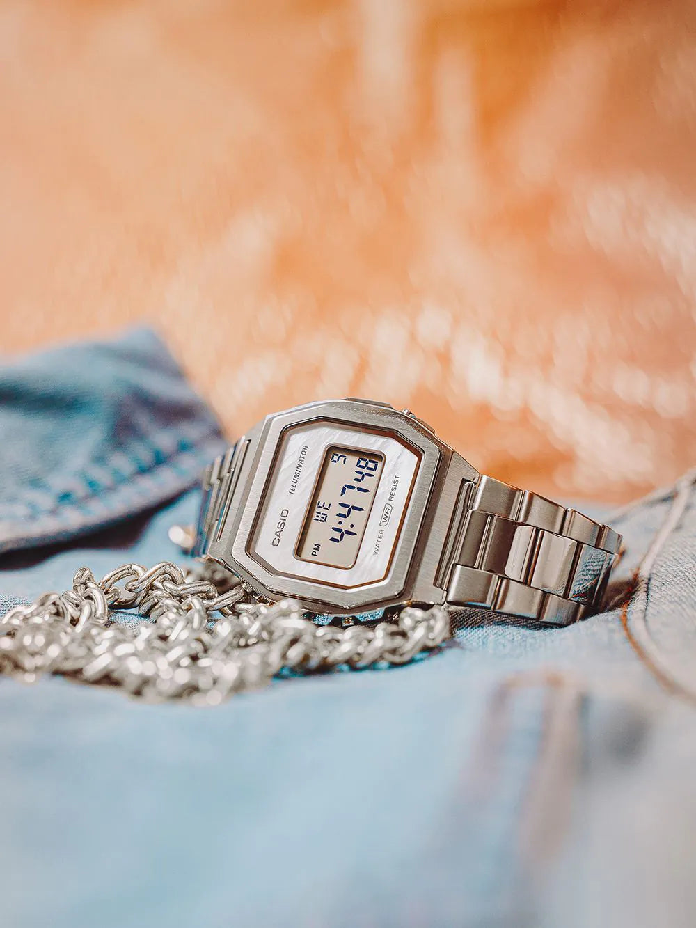 Casio A1000D-7EF Vintage Iconic 38mm
