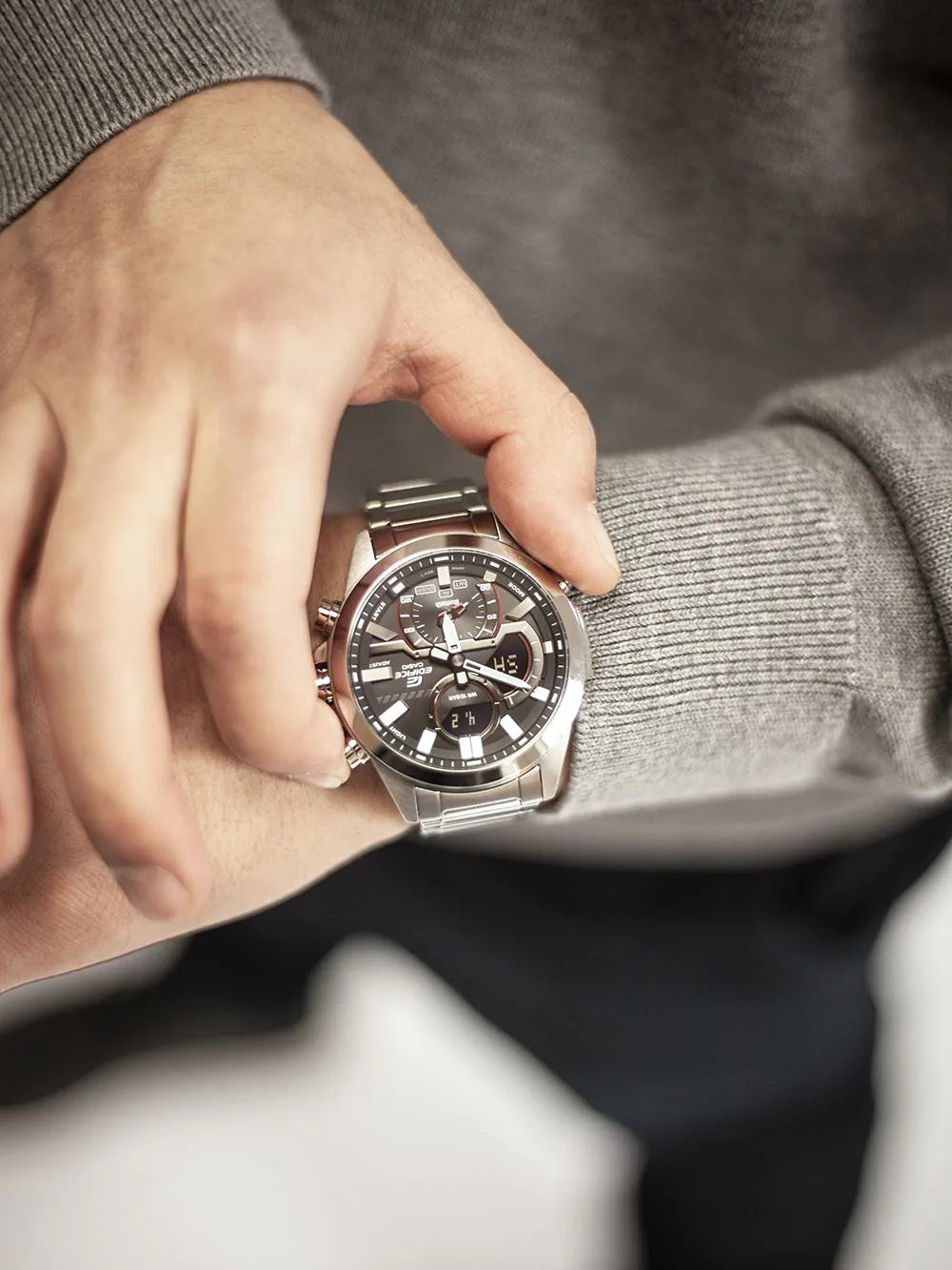 Casio ECB-30D-1AEF Edifice Watch 48mm 10ATM