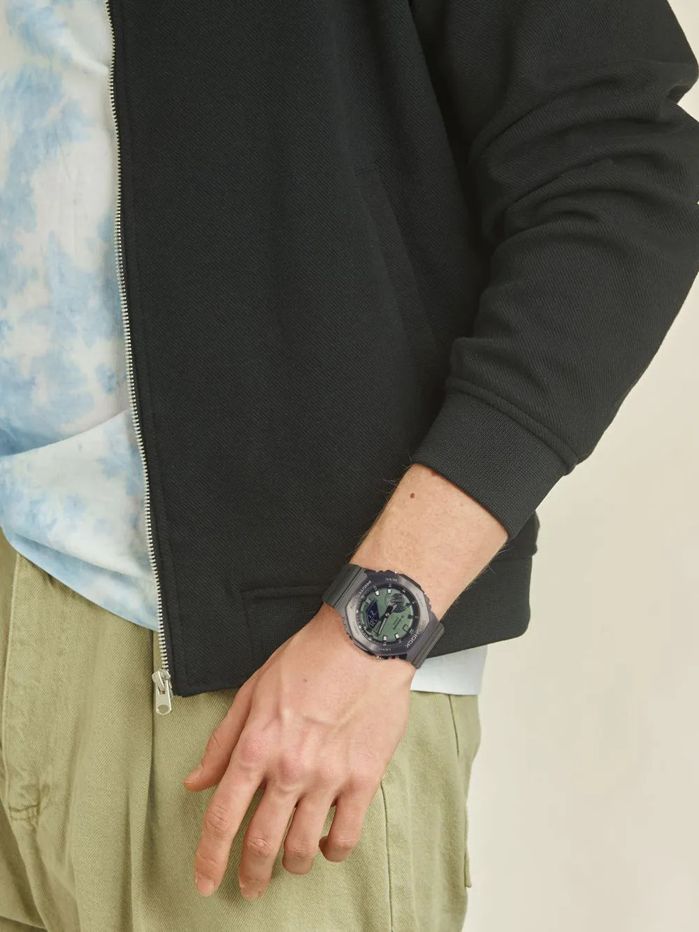 Casio GM-2100B-3AER G-Shock Men`s 44mm 20ATM