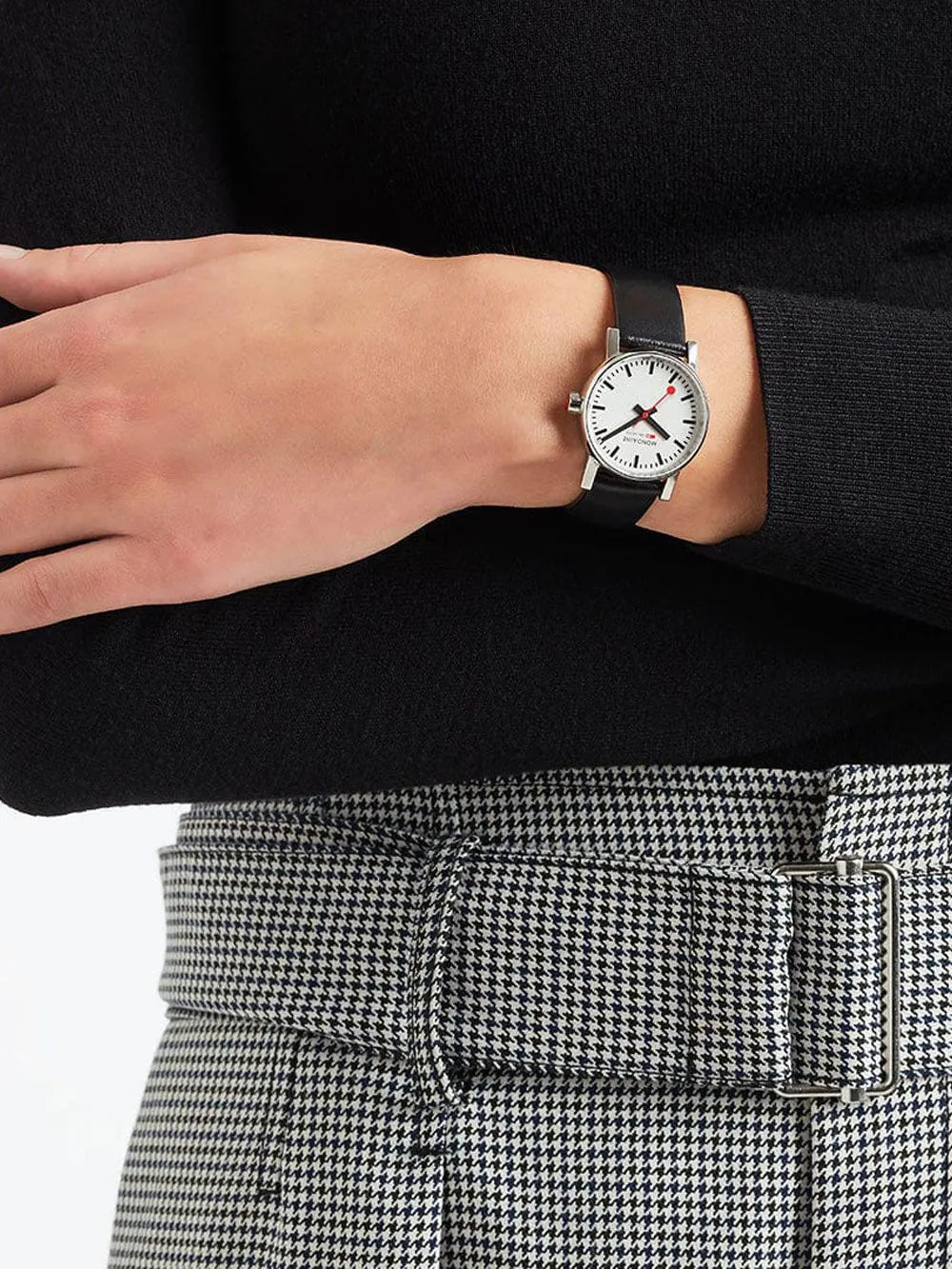 Mondaine MSE.30110.LBV Ladies Watch Evo2 30mm 3ATM