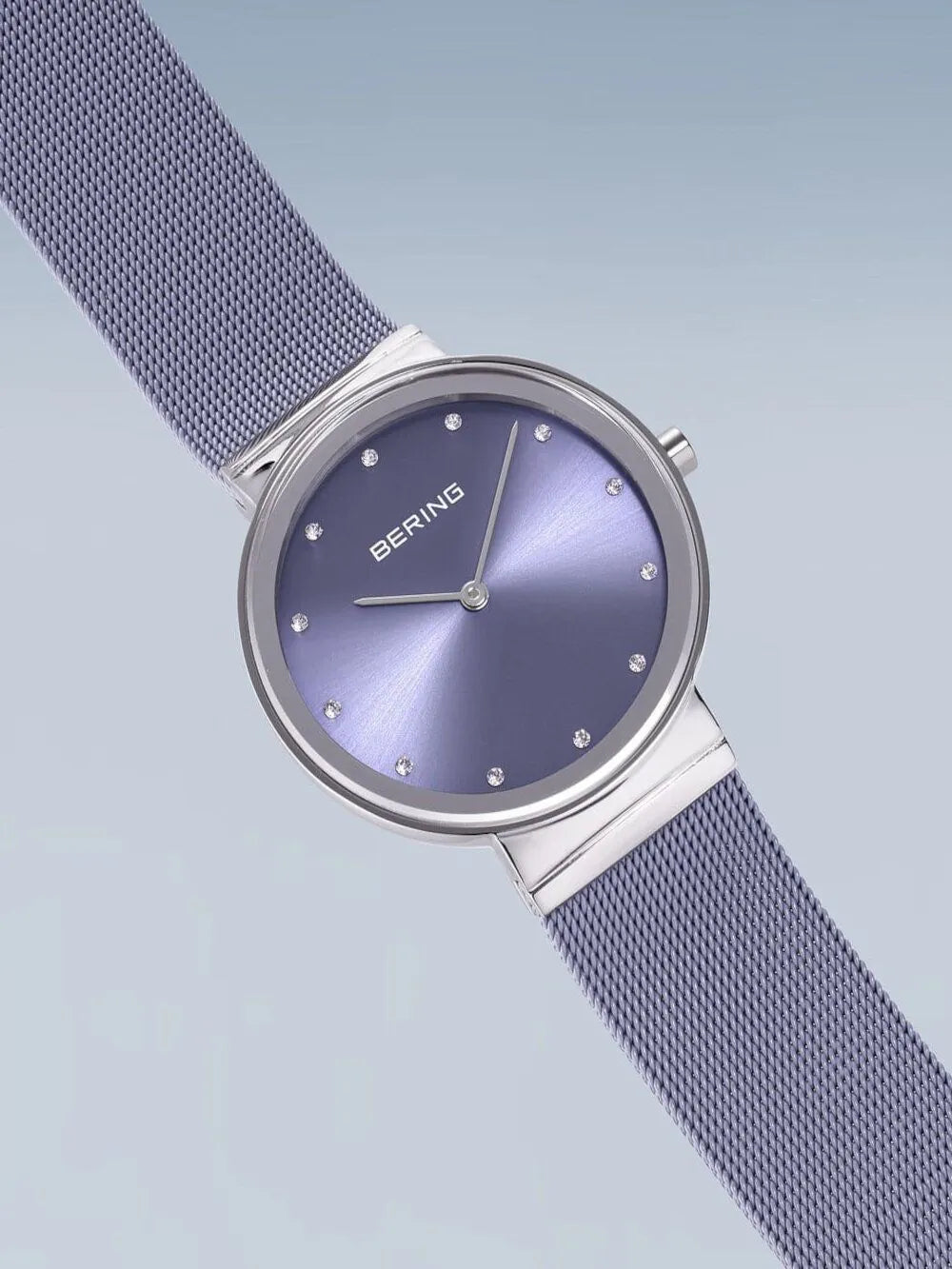 Bering 10135-908 Ladies Watch Classic 35mm 3ATM