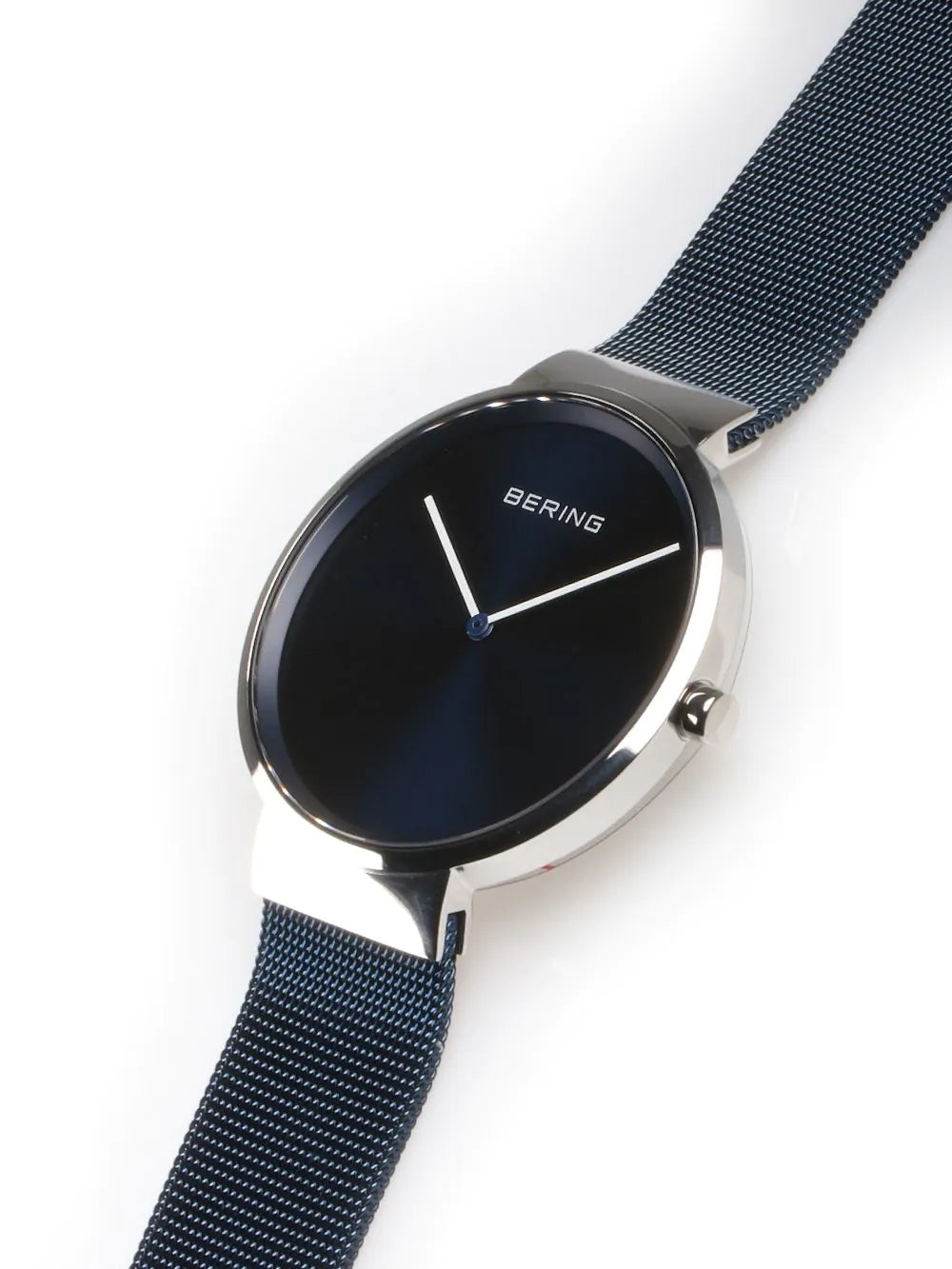 Bering 14539-307 Classic Ladies 39mm 5 ATM