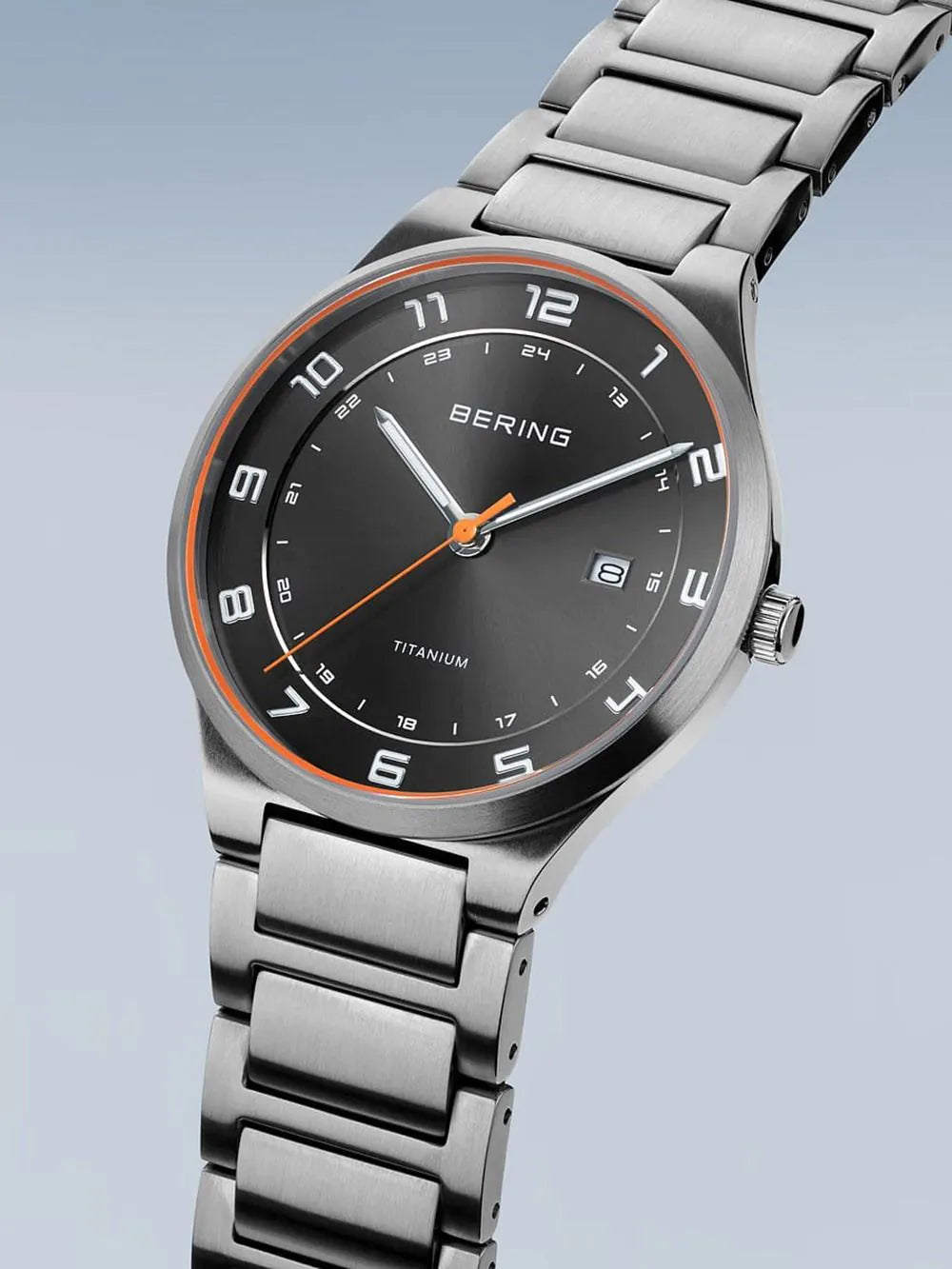 Bering 15139-709 Mens Watch Titanium 39mm 10ATM