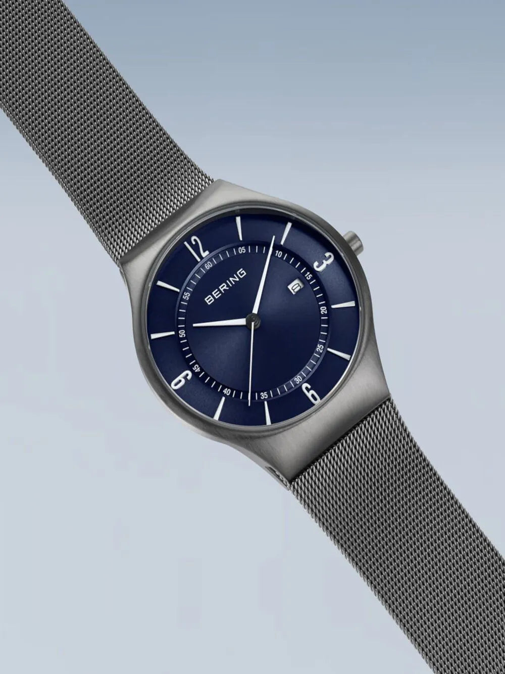 Bering 15940-378 Mens Watch Classic 40mm 3ATM
