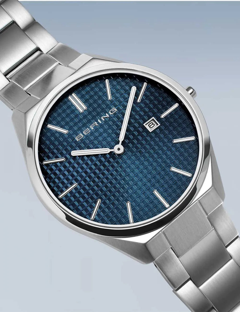 Bering 17240-707 Mens Watch Classic 40mm 3ATM