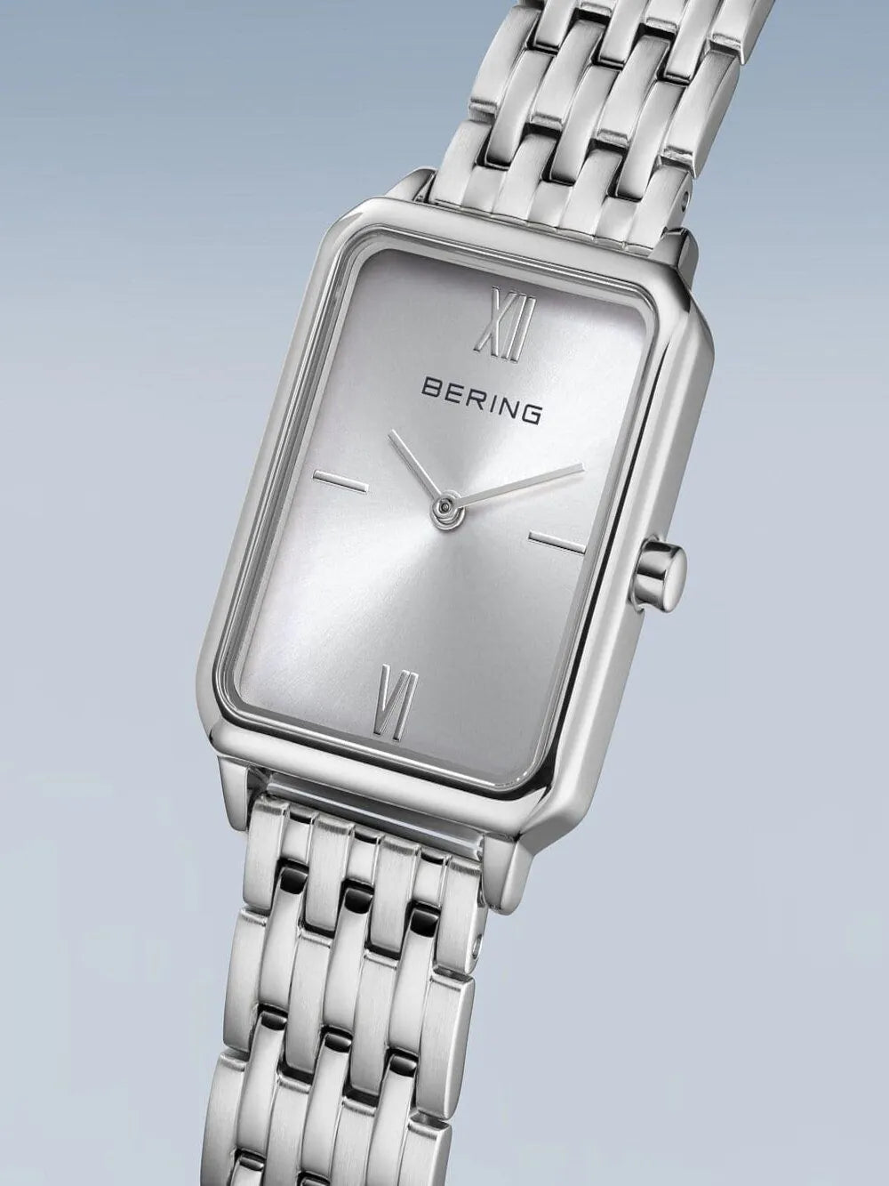 Bering 17423-700 Ladies Watch Classic 23mm 3ATM