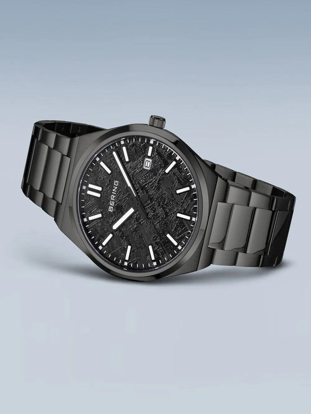 Bering 17639-722 Mens Watch Classic 39mm 5ATM
