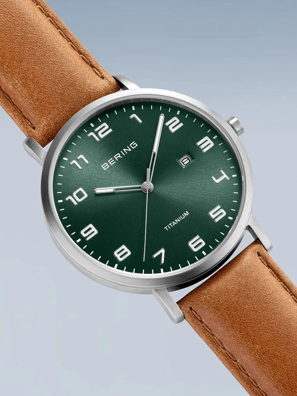 Bering 18640-568 men`s Titanium Mens Watch 40mm 5ATM