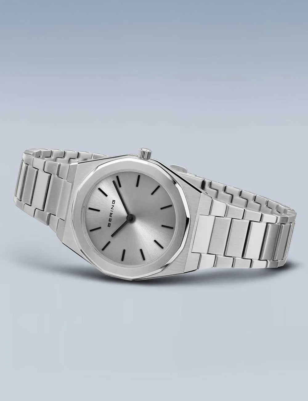 Bering 19632-700 Ladies Watch Classic 32mm 3ATM