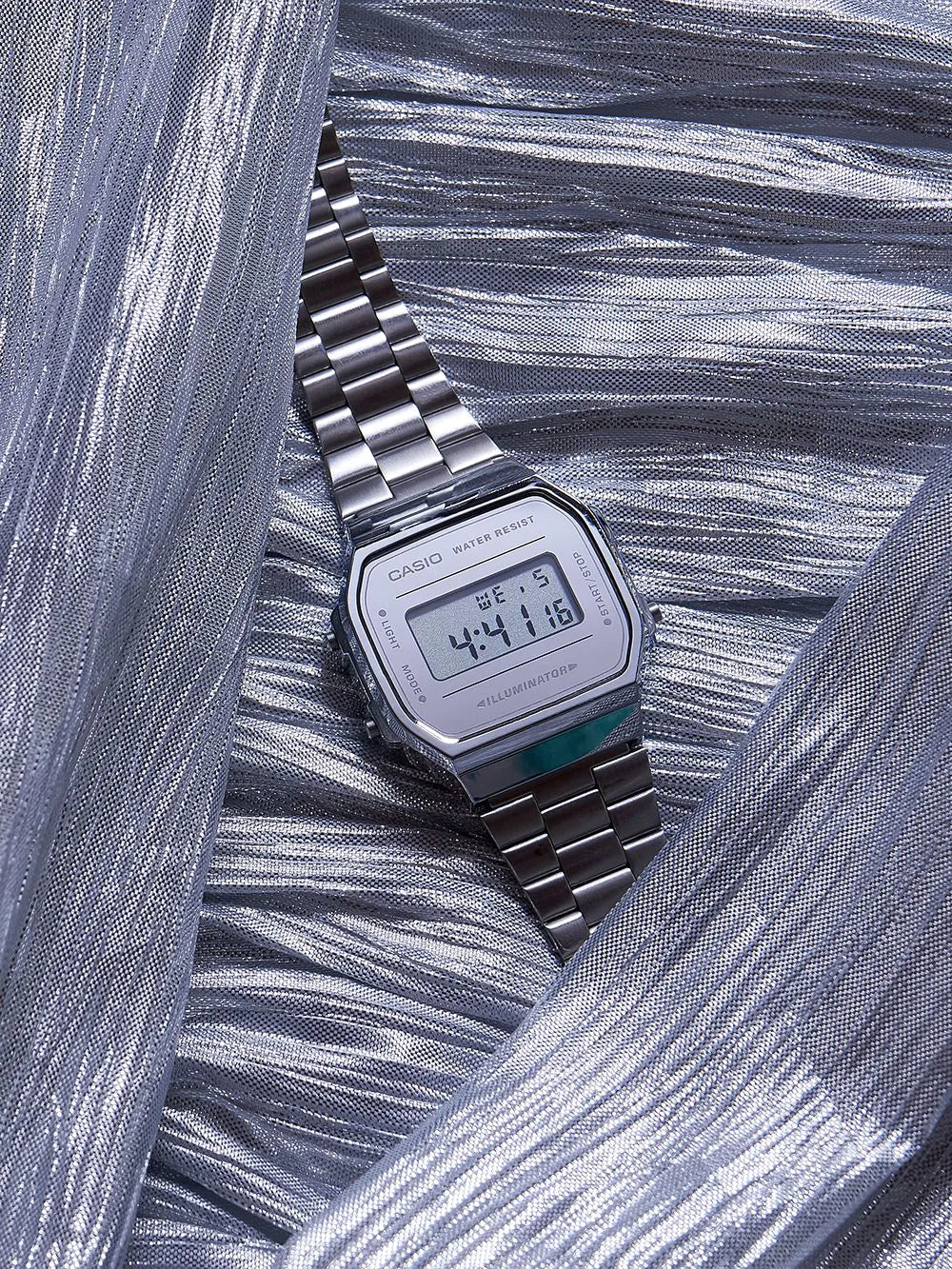 Casio A168WEM-7EF Vintage Iconic 36mm