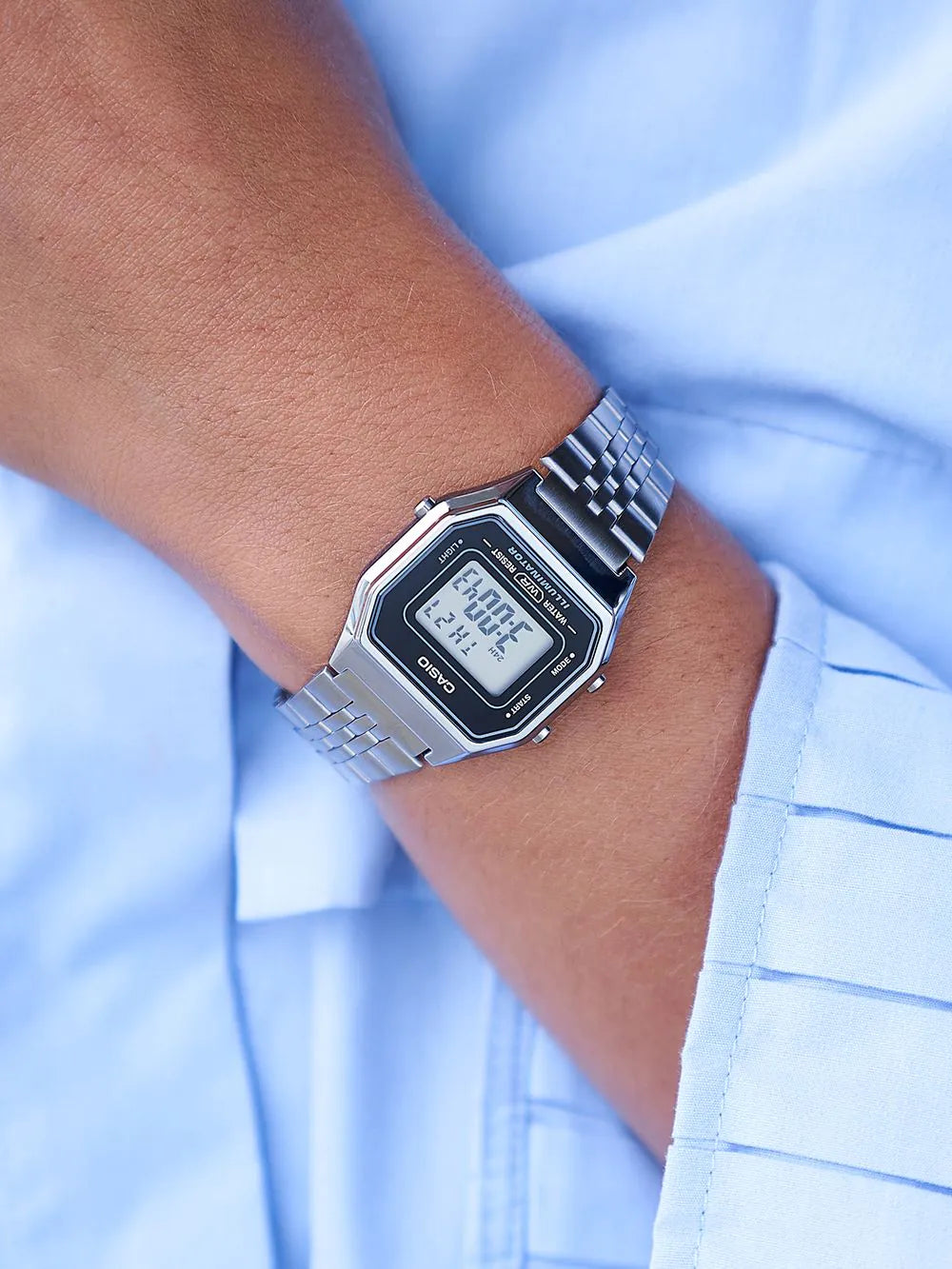 CASIO LA680WEA-1EF Collection Unisex 28mm 3 ATM