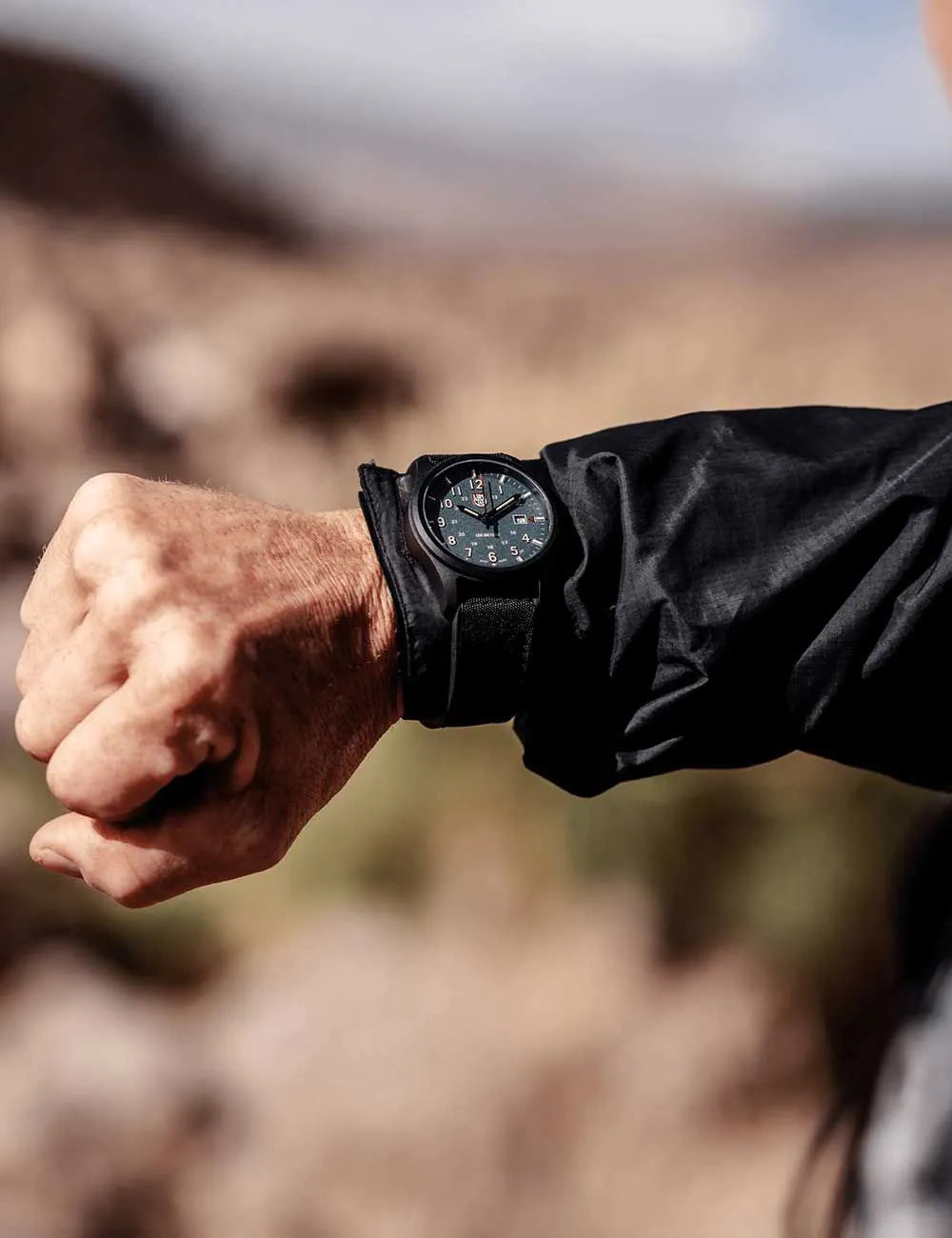 Luminox XL.1977 Mens Watch Atacama Field 43mm 10ATM