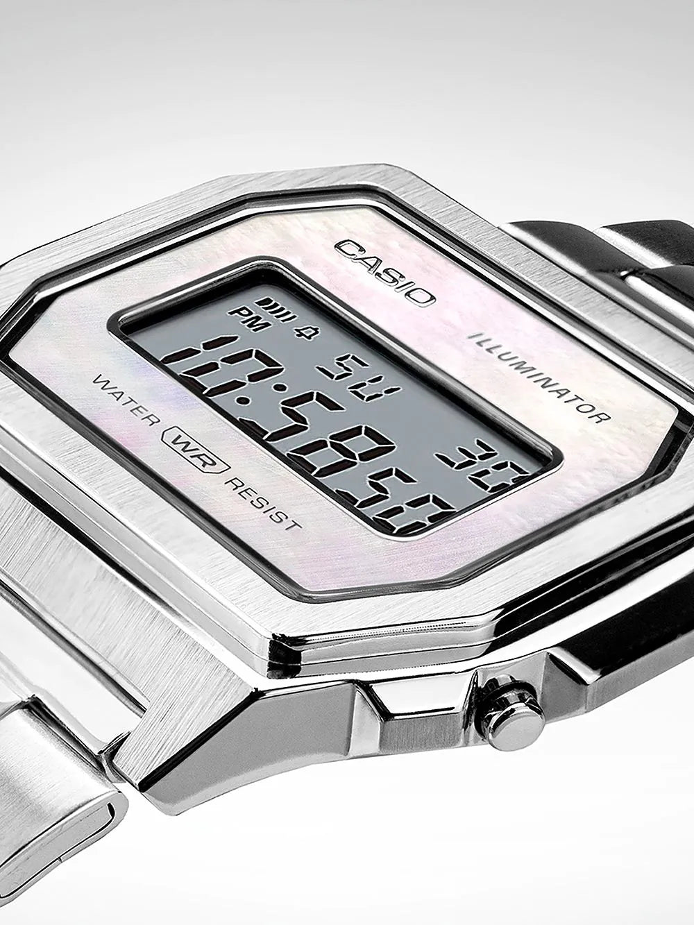 Casio A1000D-7EF Vintage Iconic Unisex Watch 38mm