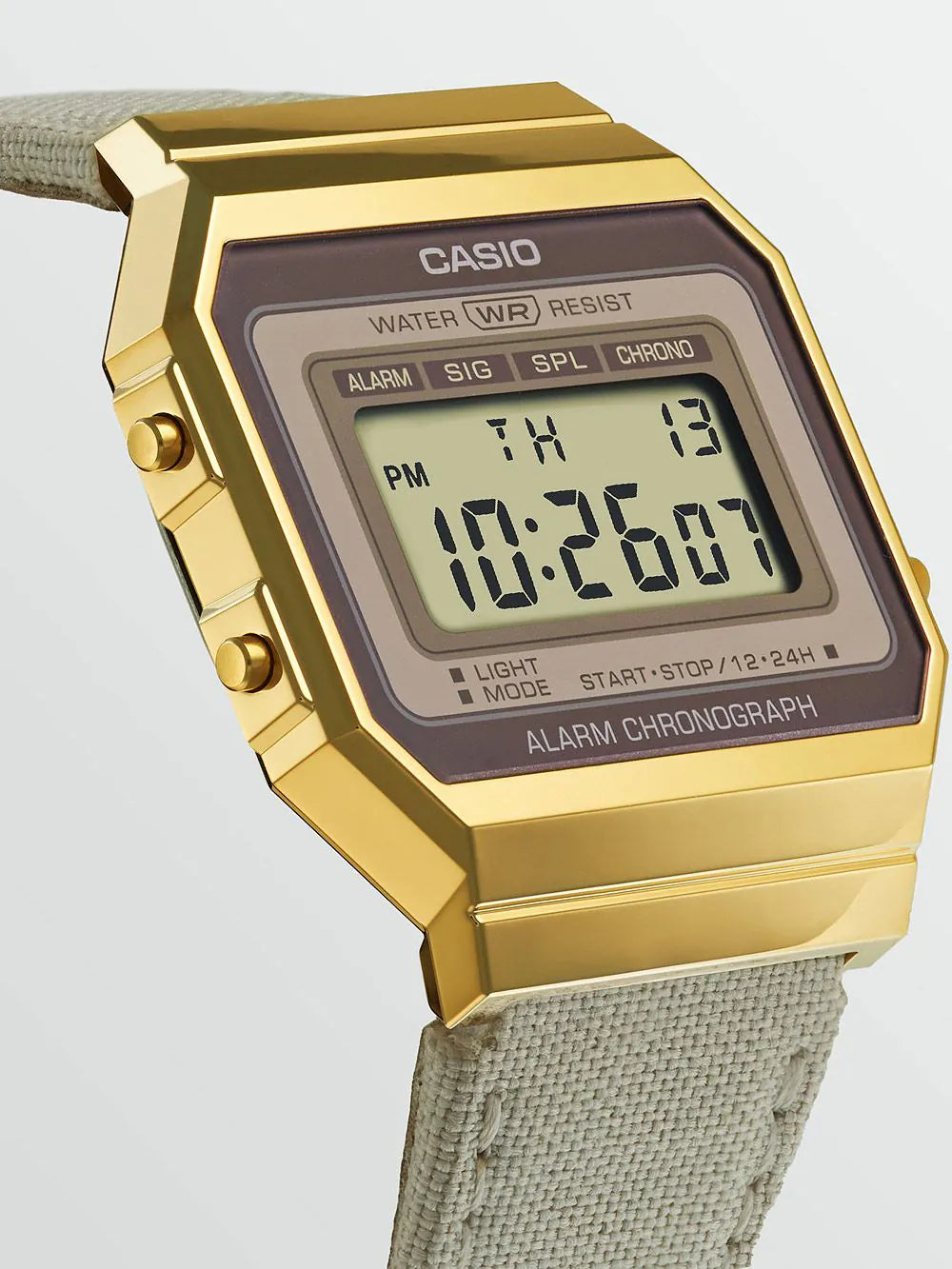 Casio A700WEGL-7AEF Vintage Unisex Watch 33mm