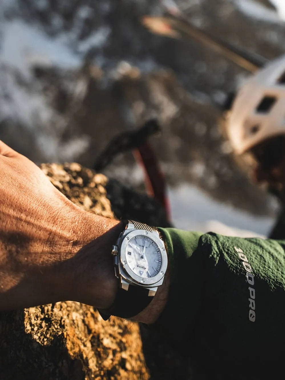 Alpina AL-140W3AE6 Mens Watch Alpiner Extreme Solarmetre 38mm 10ATM