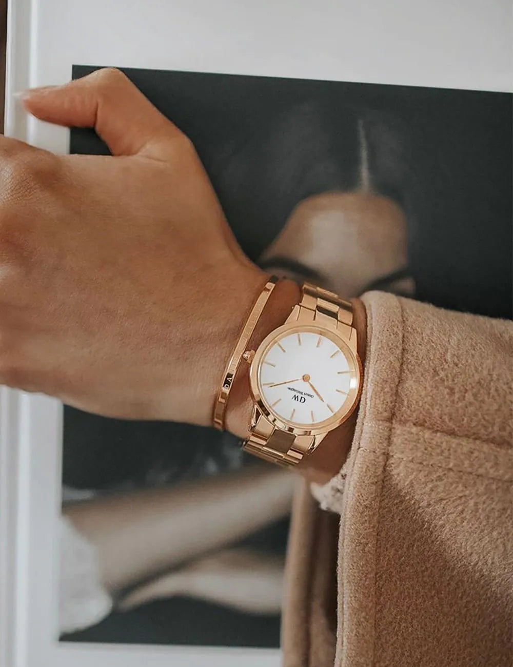 Daniel Wellington DW00100209 Ladies Watch Iconic Link 36mm 3ATM