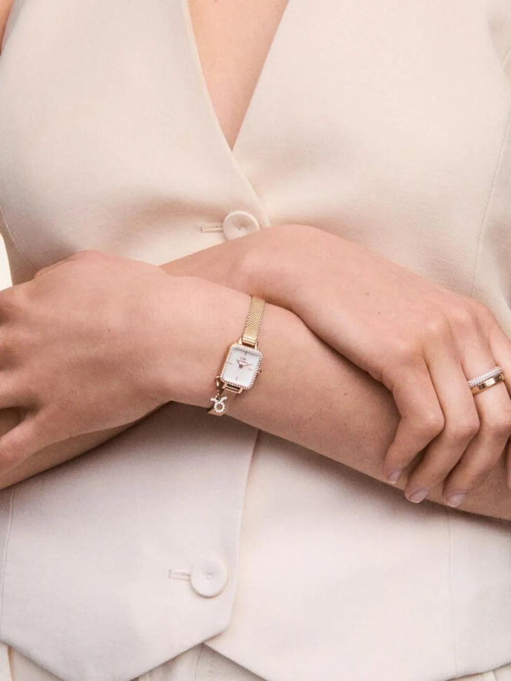 Daniel Wellington DW00100751 Ladies Watch Quadro Mini Charm Bezel 18mm 3ATM
