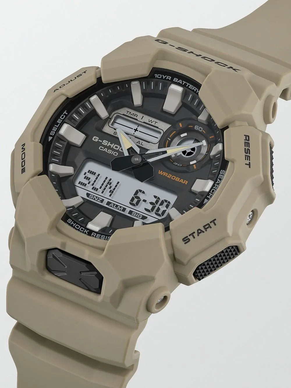 Casio GA-010-5AER Mens Watch G-Shock Classic 52mm 20ATM