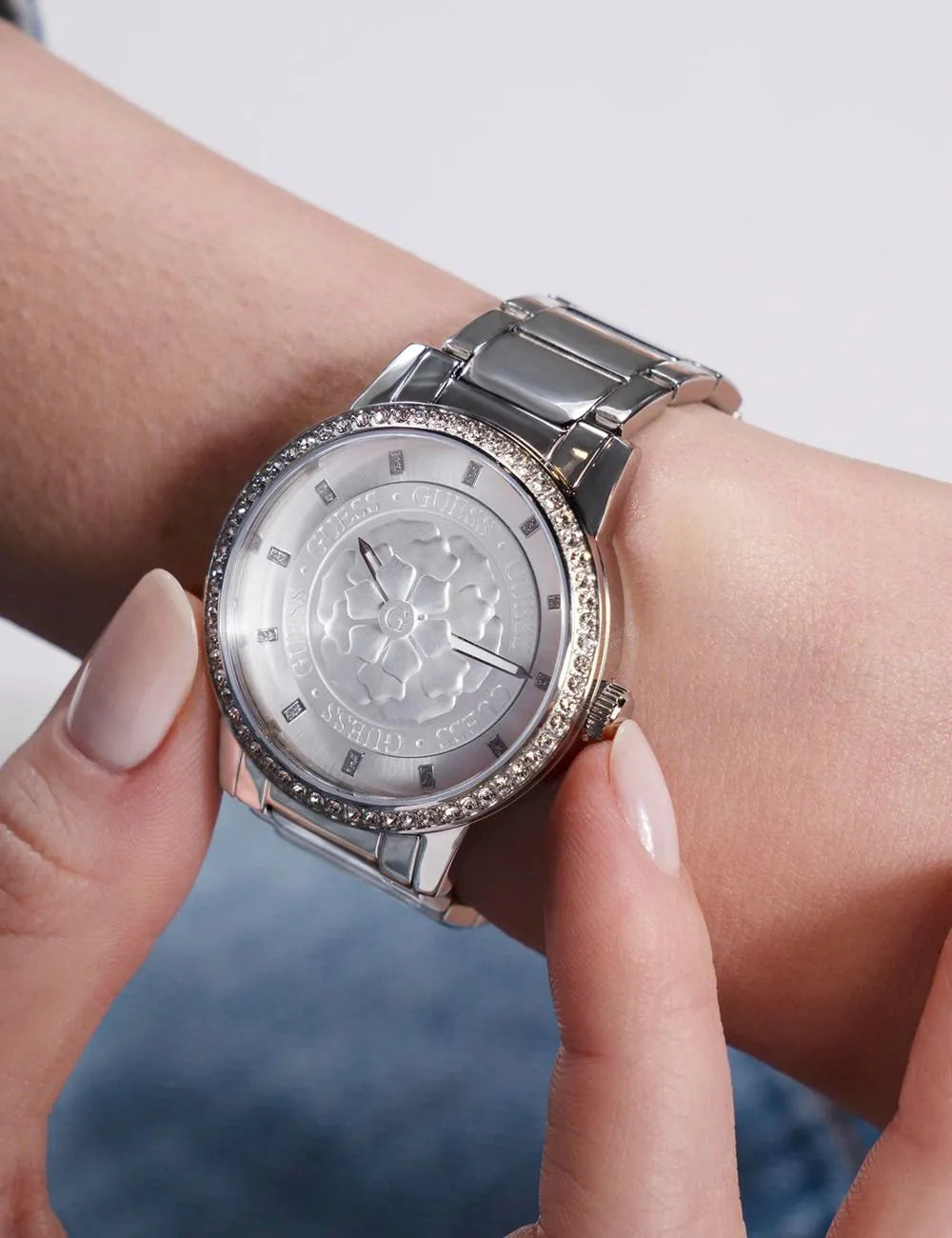 Guess GW0747L1 Petal