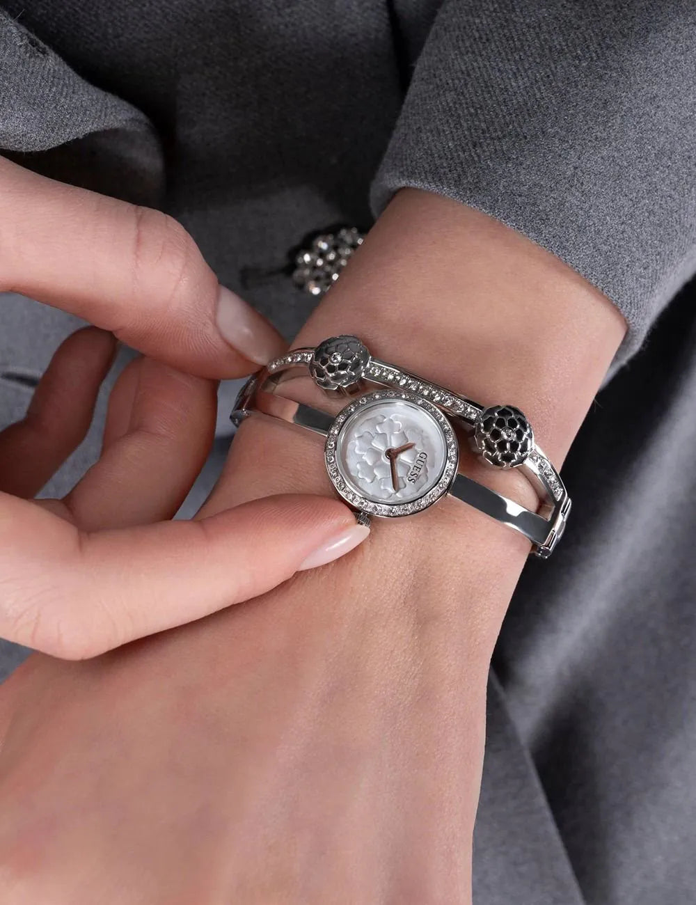 Guess GW0756L1 Ladies watch Chloe 20mm 1ATM