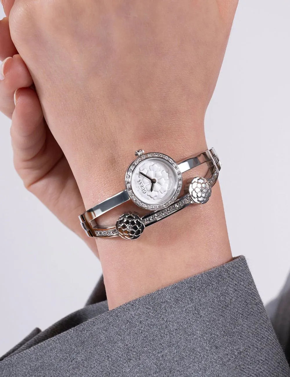 Guess GW0756L1 Ladies watch Chloe 20mm 1ATM