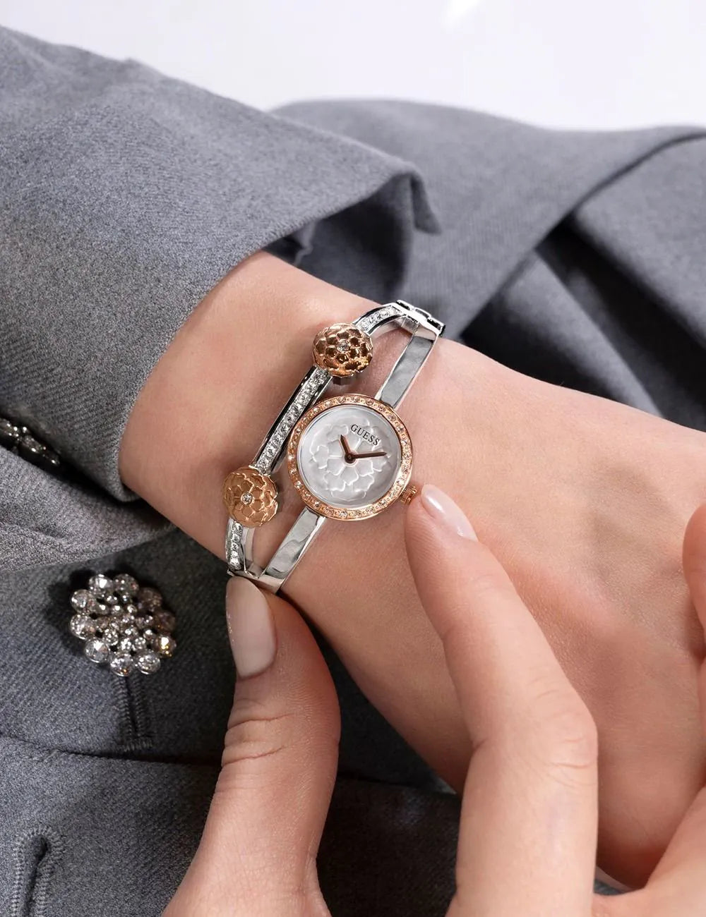 Guess GW0756L3 Ladies watch Chloe 20mm 1ATM