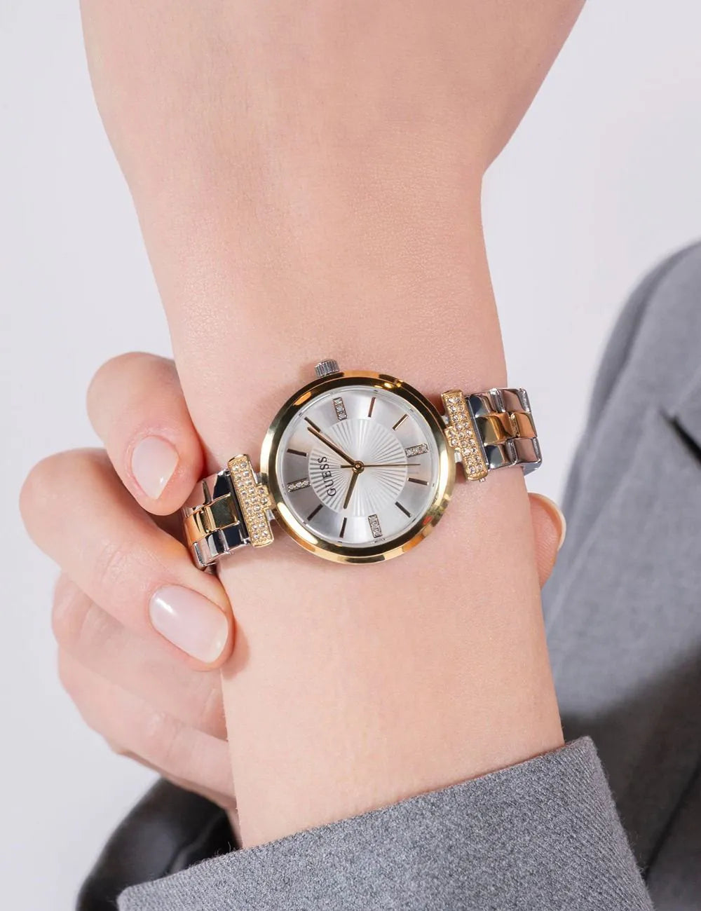 Guess GW0762L5 Ladies watch Array 28mm 1ATM