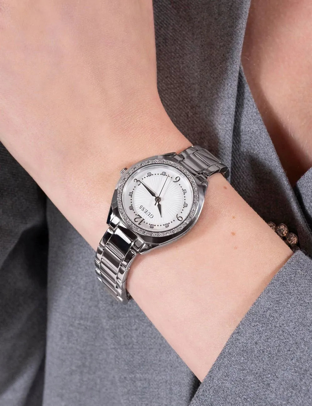 Guess GW0767L1 Ladies watch Charlotte 30mm 1ATM