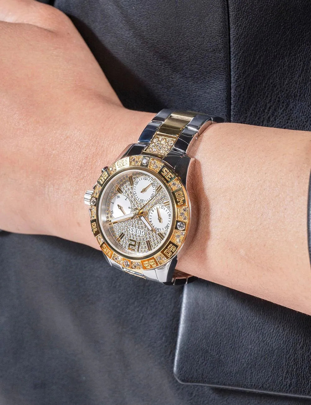 Guess GW0771L3 Ladies watch Majesty 42mm 5ATM