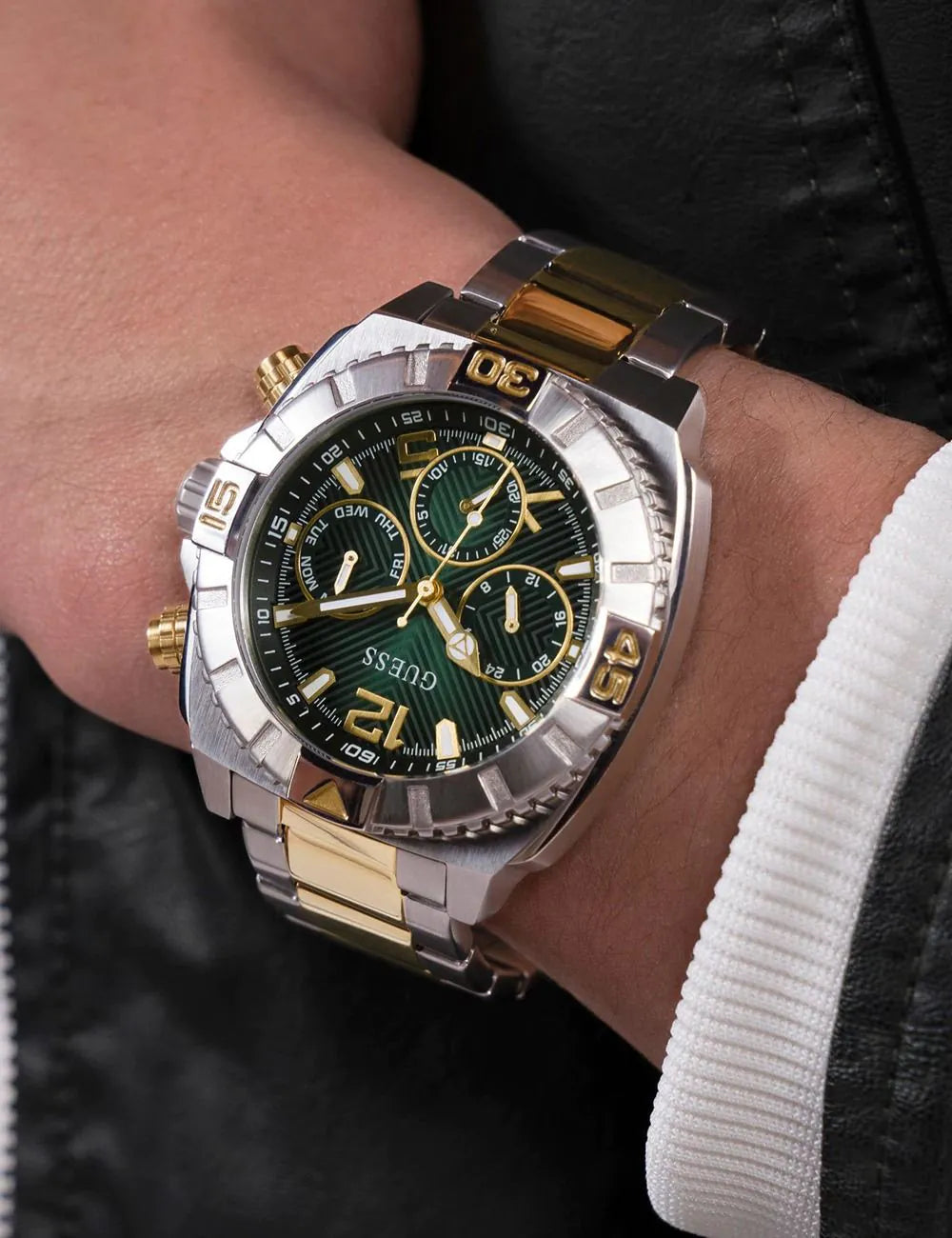 Guess GW0800G1 Mens watch Traction 46mm 5ATM