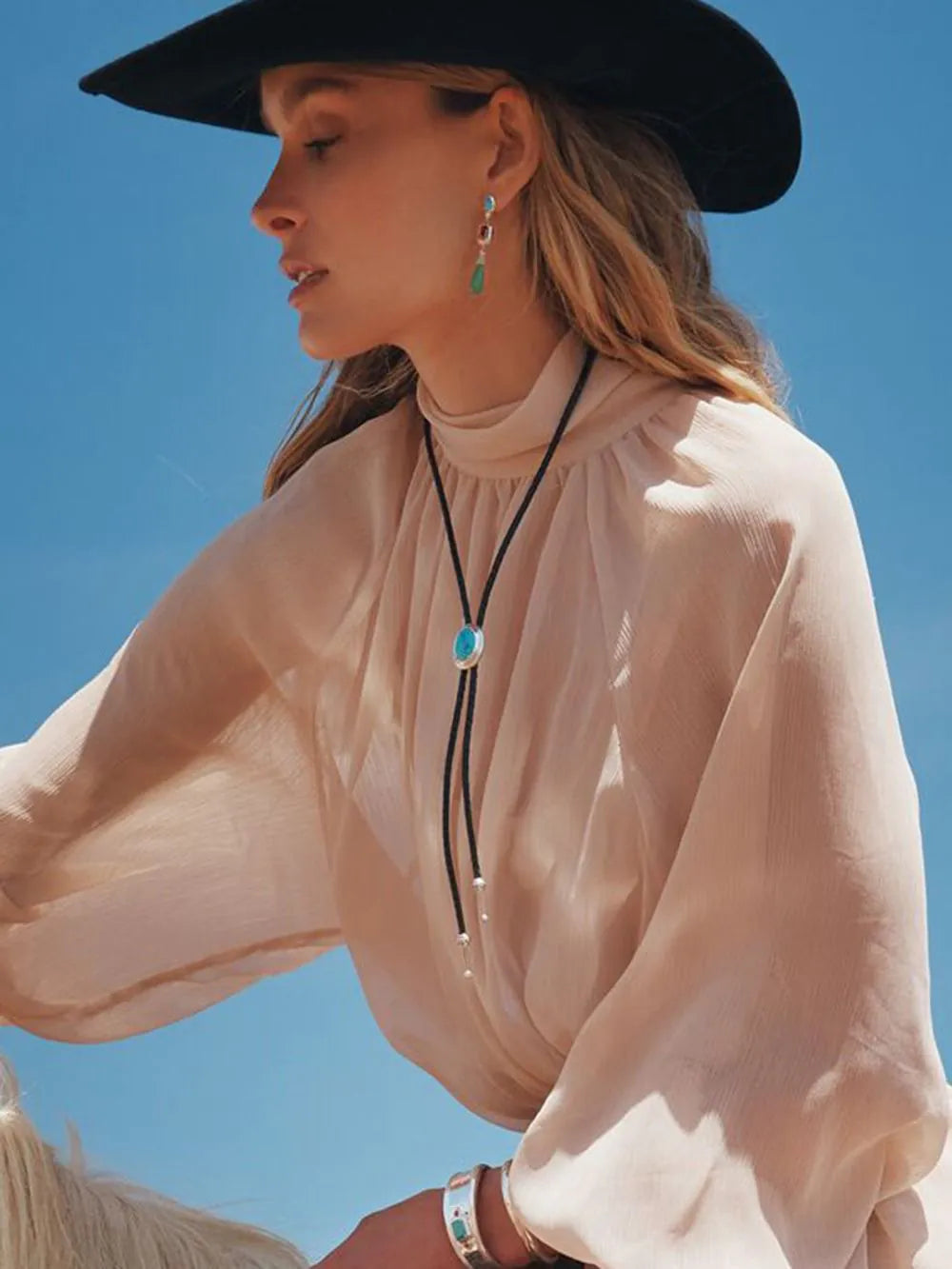 Thomas Sabo KE2344-805-17-L80 Necklace Turquoise stone leather Elyndra Silver, Adjustable Ladies