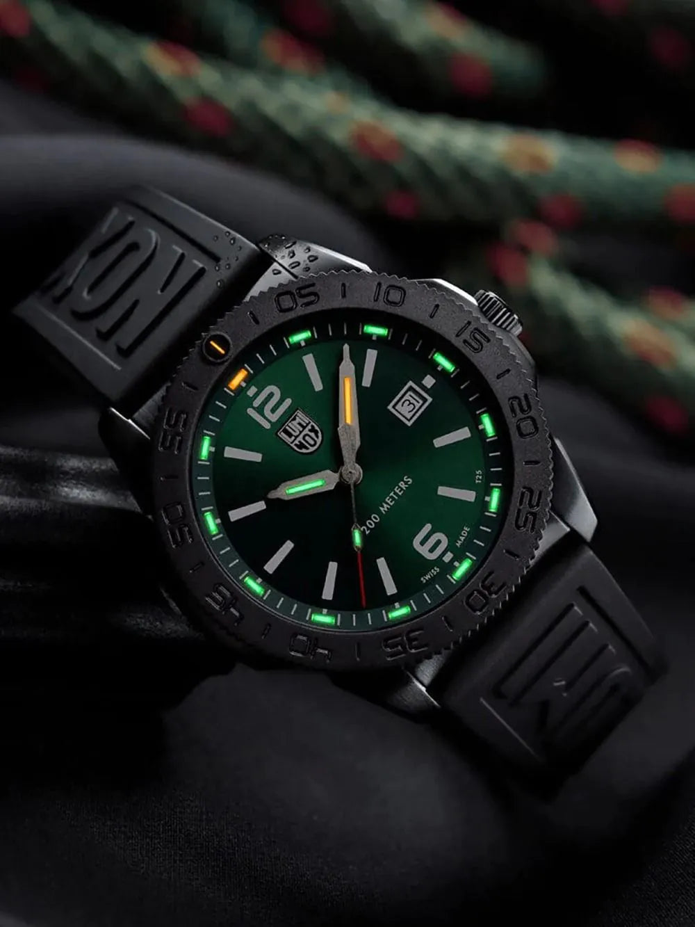 Luminox XS.3137.B Mens Watch Pacific Diver 44mm 20ATM