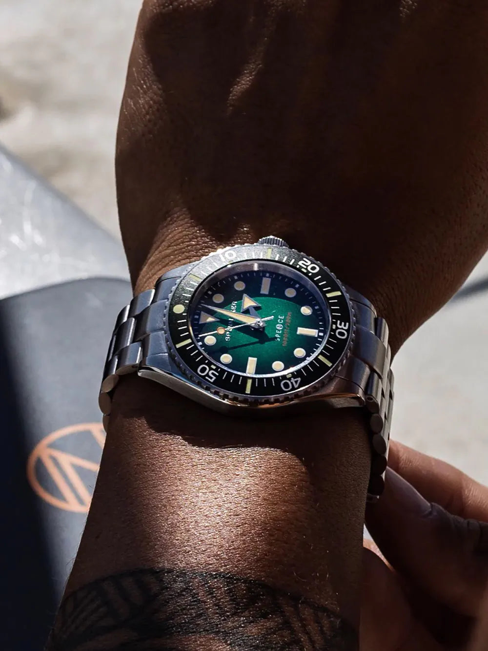 Spinnaker SP-5097-44 Mens Watch Spence Automatic Diver 40mm 30ATM