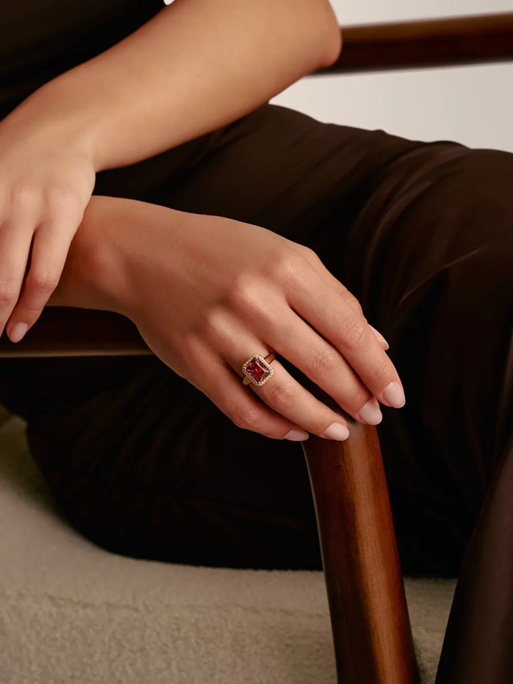 Thomas Sabo TR2508-414-10-56 Ring with red octagon stone Elyndra Gold-plated Ladies