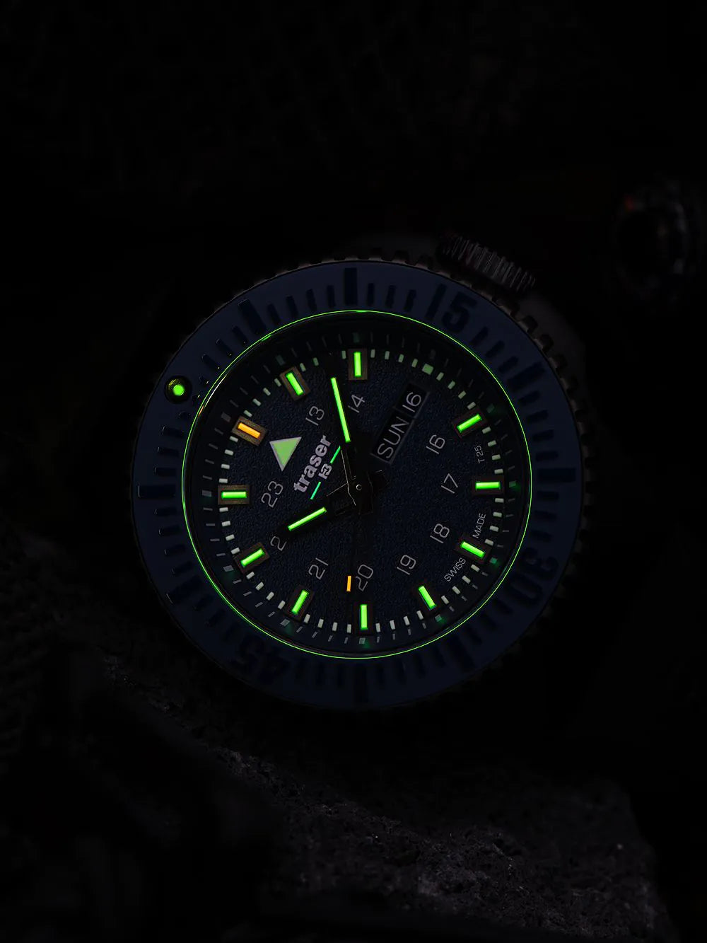Traser H3 109857 P69 Black-Stealth Blue 46mm 20ATM