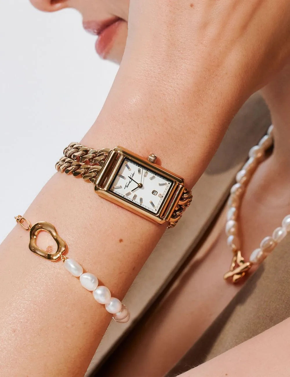 Thomas Sabo WA0429-291-207 Ladies Watch Rectangular Gold-Colored 22mm 3ATM