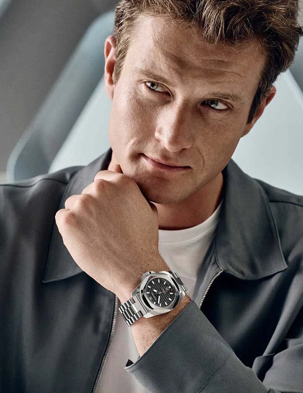 Victorinox 242019 Mens Watch I.N.O.X. Automatic 41mm 20ATM