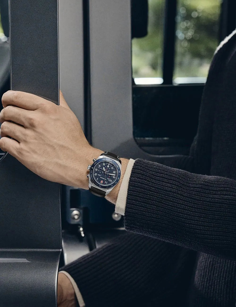 Victorinox 242047 Mens Watch Swiss Army Chrono 42mm 10ATM