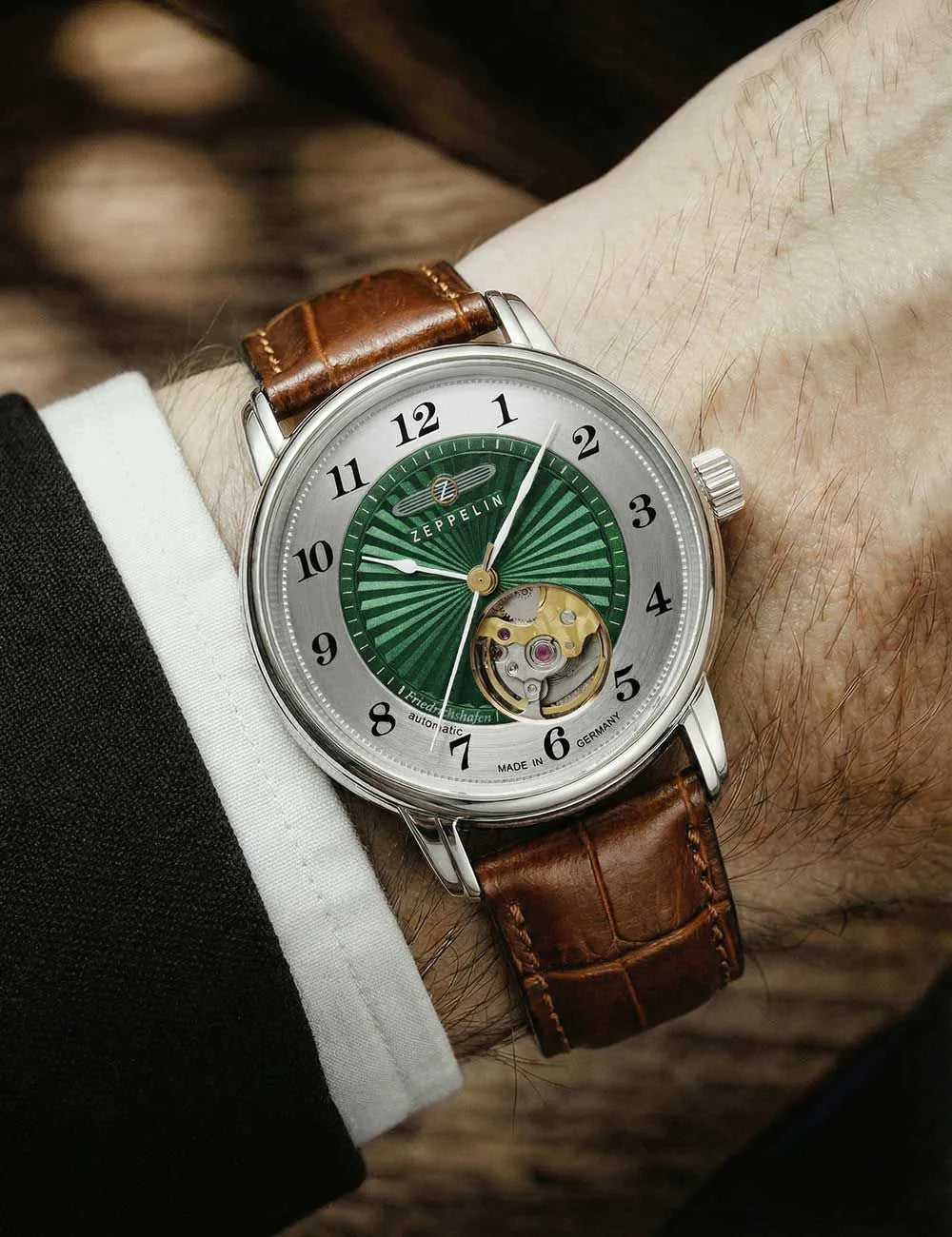 Zeppelin 8567-2 Unisex Friedrichshafen Open Heart Automatik 36mm 5ATM