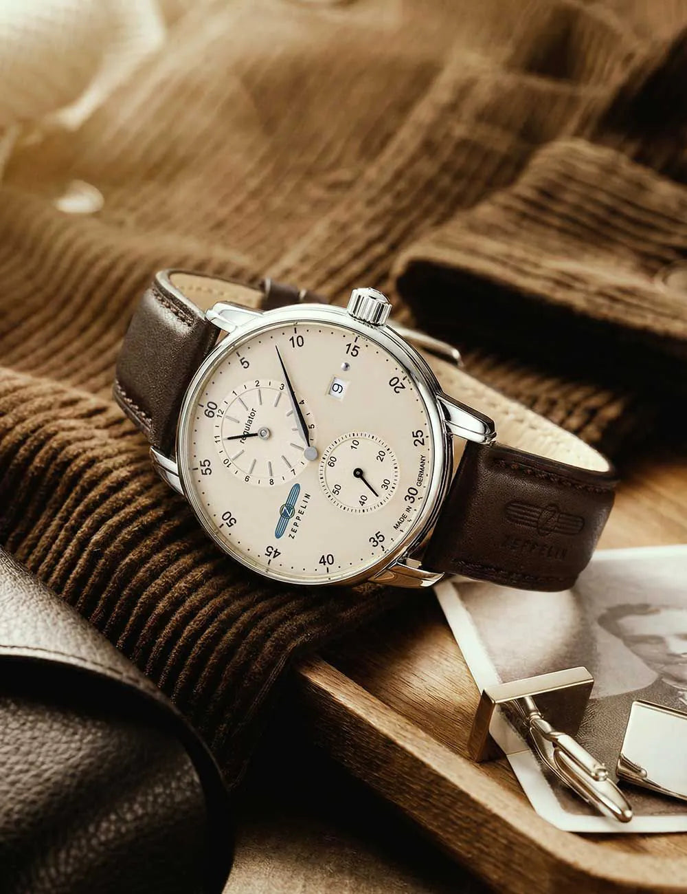 Zeppelin 8622-5 New Captains Line automatic 43mm 5ATM